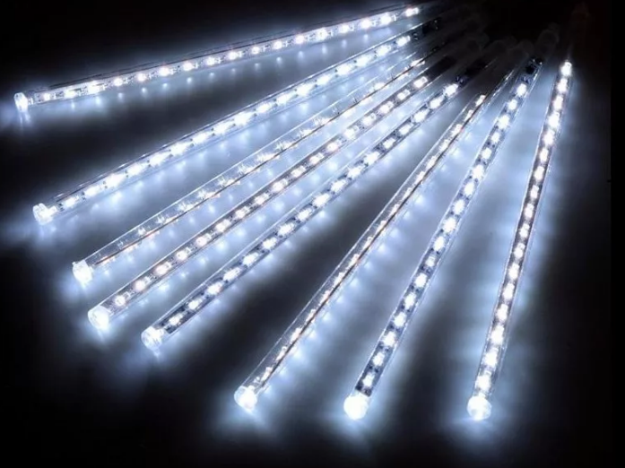 Гирлянда для улицы БАХРОМА ш2,0 м* в50 см 36 ламп LED  "Тающая сосулька спираль", IP-54, Белый (8 тр